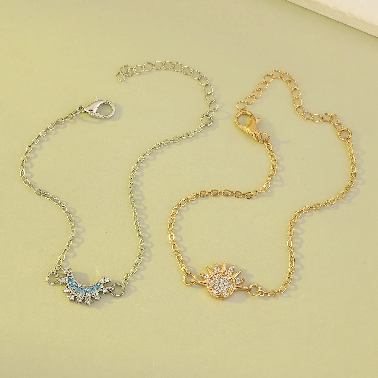 ❄️Summerfresh 50% OFF!❤Elegant Sun & Moon Bracelet