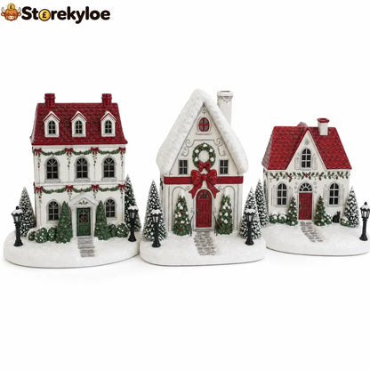 A Little House. A Whole Lot of Christmas. 🏡✨