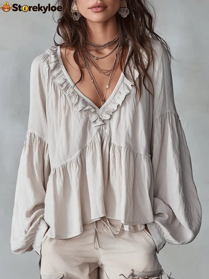 Airy Vintage-Inspired Ruffle Soft Ruffle Bohemian Blouse - White / XS