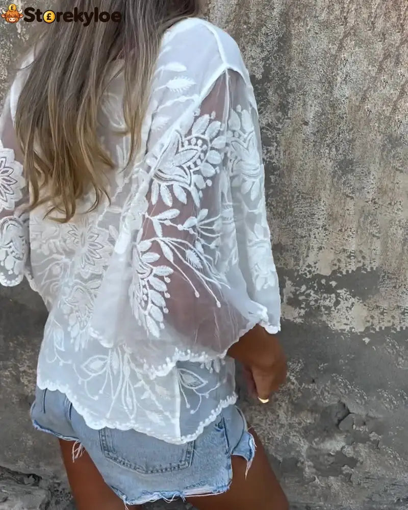 Aumora Butterfly Sleeve Round Neck Embroidered Blouse