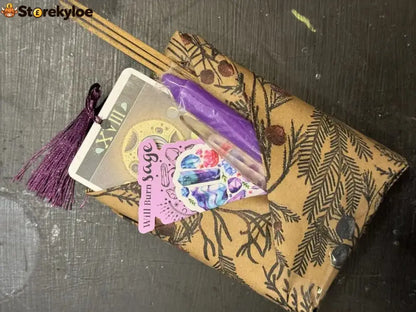 🔮 Blind Date With A Tarot Deck – A Magical Surprise Waiting To Be Discovered