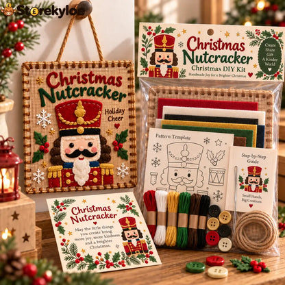 🎄 Christmas Fabric Weaving Kit - 🥜 Christmas Nutcracker / Finished Size: Approx. 8 × 8 in (20 × 20 cm)
