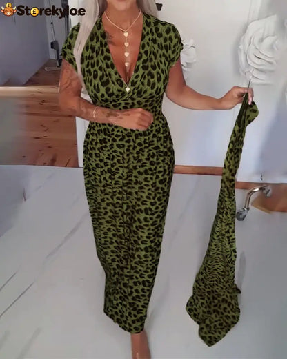 Elegant Leopard Print V-Neck Dress