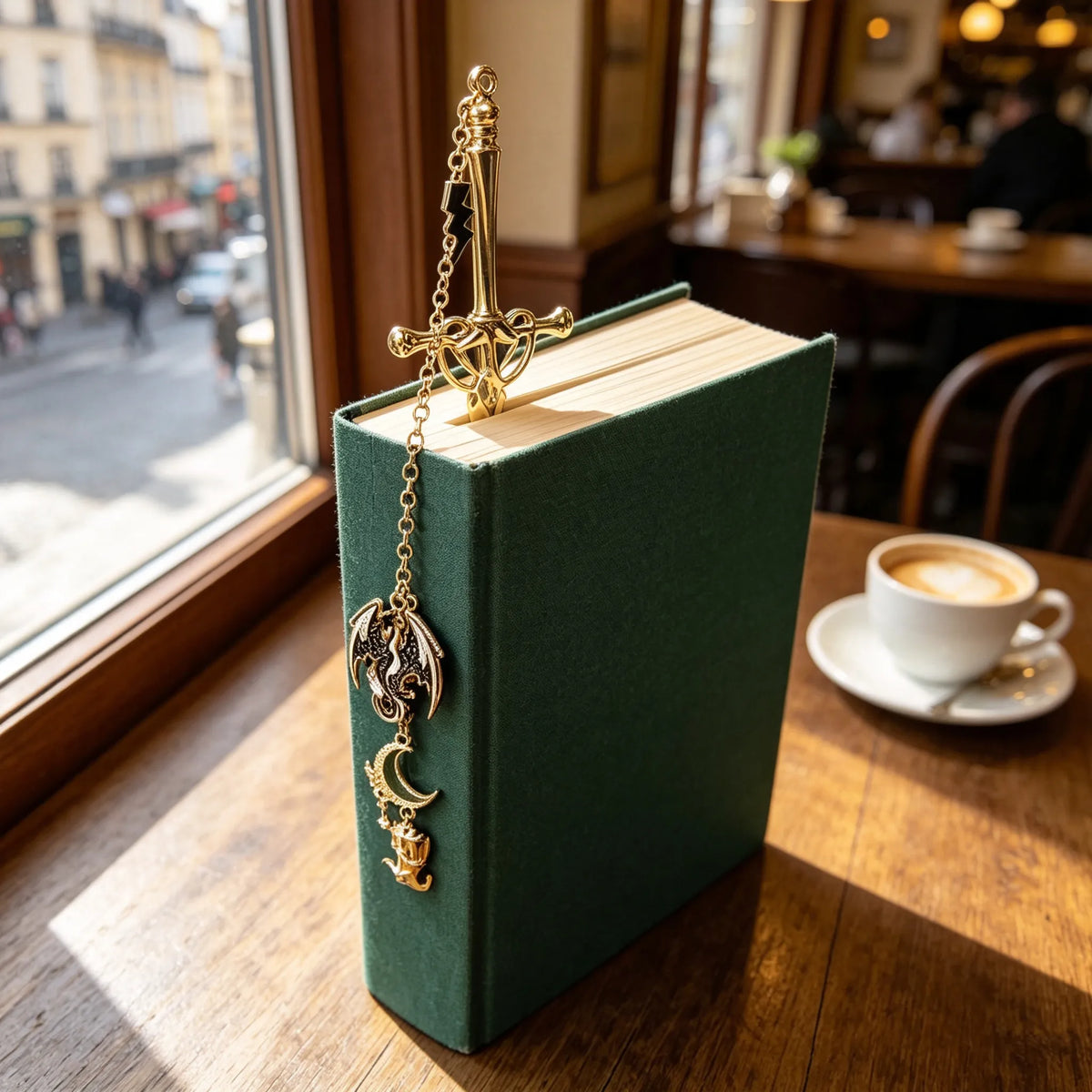 🔥Last Day 49% OFF - ⚔️Fantasy Sword Metal Bookmark With Dragon & Moon Charms📚