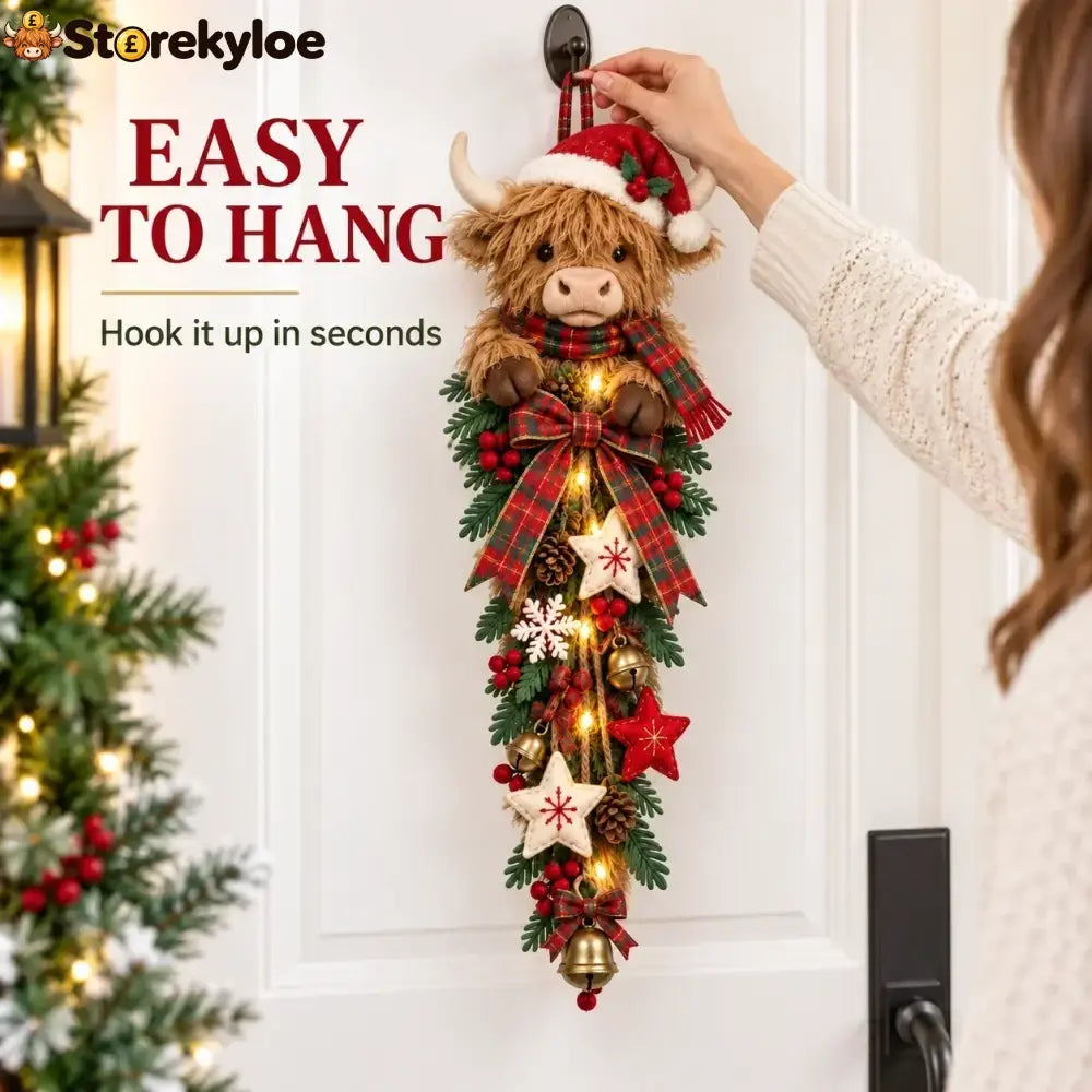 🎄 Lighted Highland Cow Christmas Door Swag – A Cozy Holiday Welcome