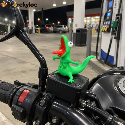 🦎🏍Wobbly Riding Buddy – Car & Motorcycle Decor