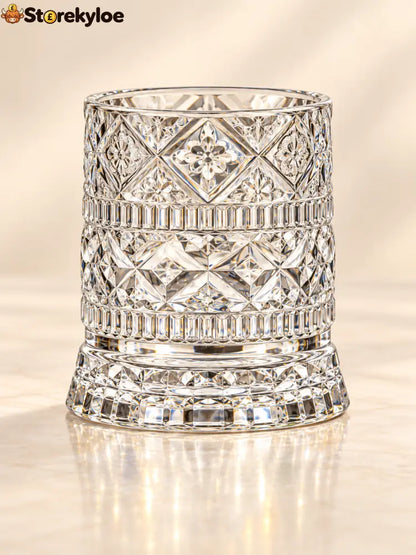 🍸Luxury 360° Spinning Crystal Glass - Snowflake pattern