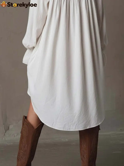 Retro-style Lace Irregular Hem Long-sleeved Mini Dress