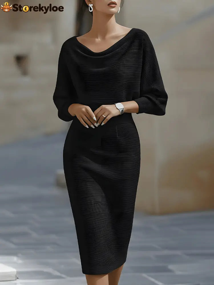 Sculpted Elegance Midi Dress - Black / S