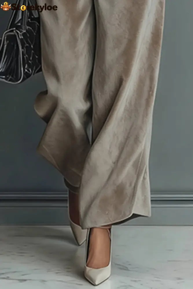 Stylish Velvet Turtleneck Long-sleeved Top and Casual Pocket Wide-leg Pants Set