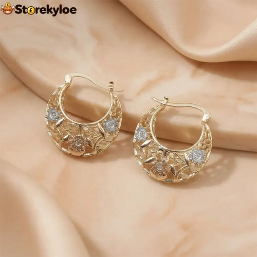 🌸 Vintage 14K Gold Flower Hoop Earrings