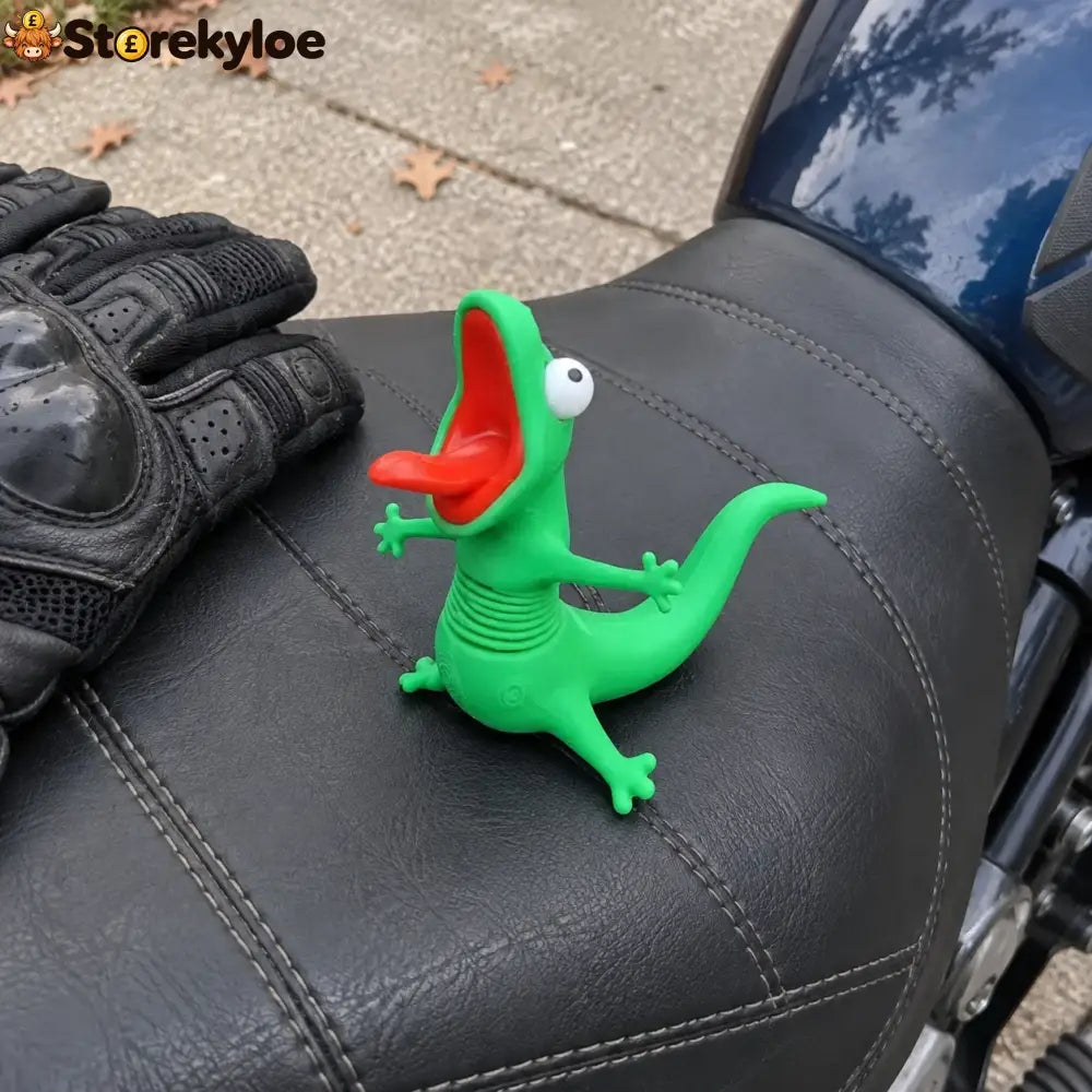 🦎🏍Wobbly Riding Buddy – Car & Motorcycle Decor